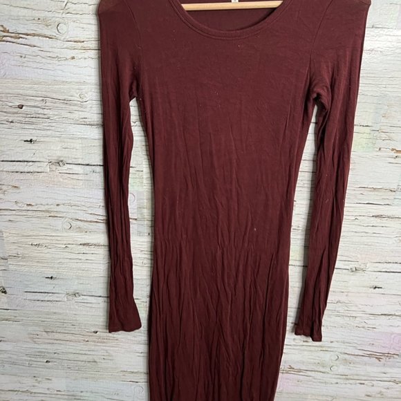 Wilfred burgundy red long sleeve maxi dress size xs aritzia - Picture 3 of 8